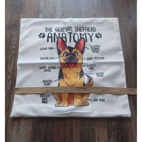 Anatomy of a German Shepherd Pillow Case - Picture 5 of 8